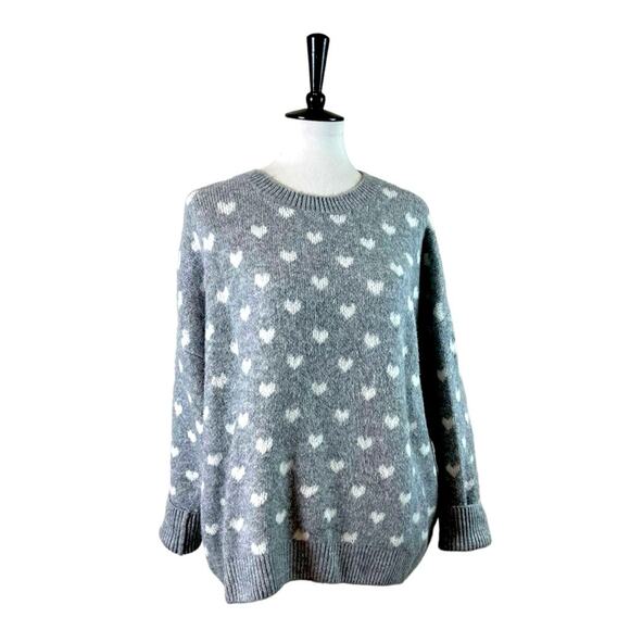 Vince Camuto Sweater Crew Neck Fuzzy Soft Oversize Gray Heart Women Size Large - Picture 1 of 11